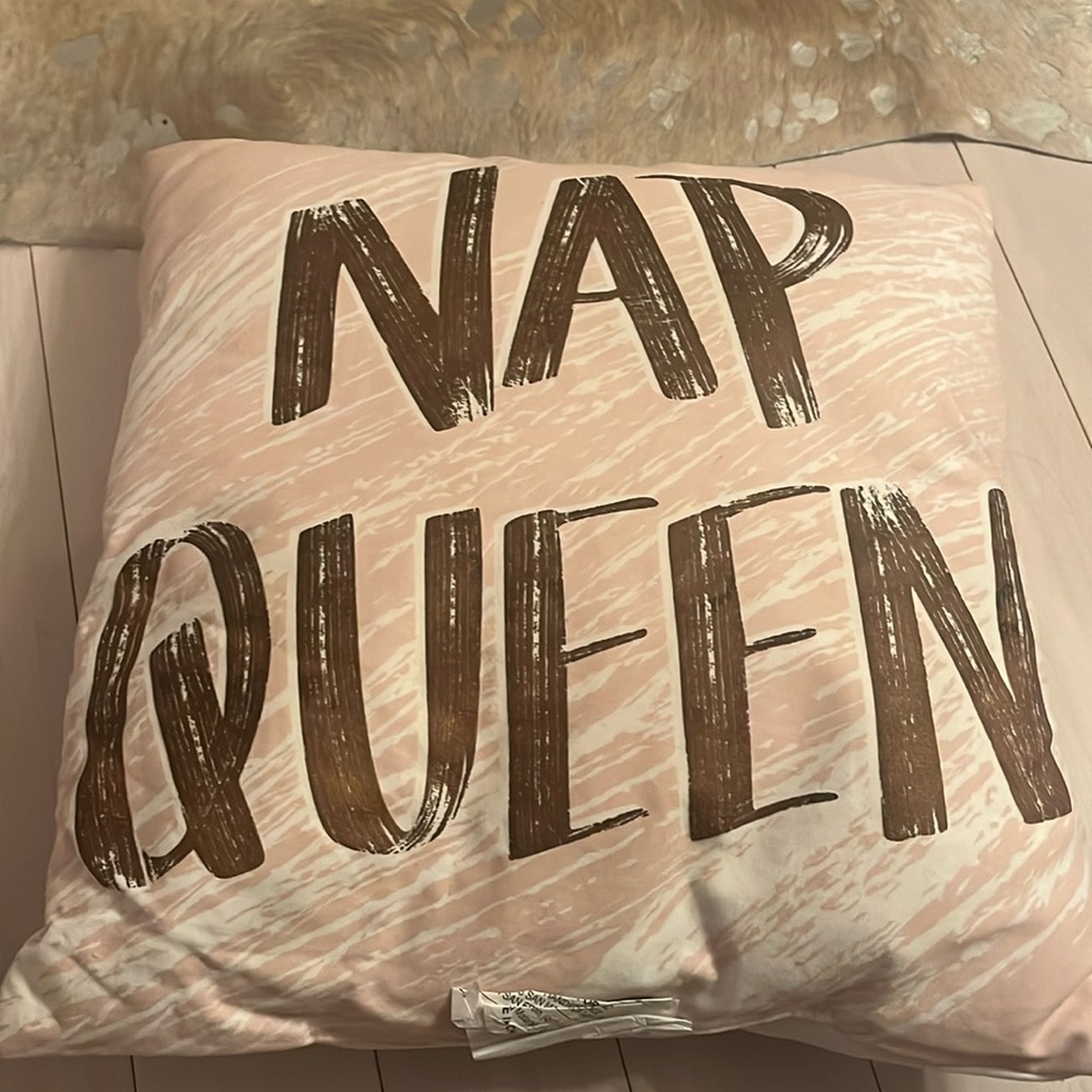 Nap Queen Pillow